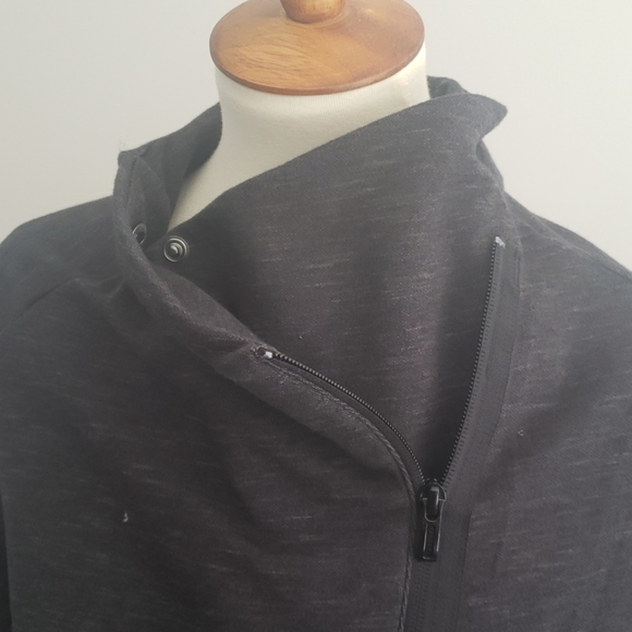 Adidas Jacket NWT - Picture 4 of 8